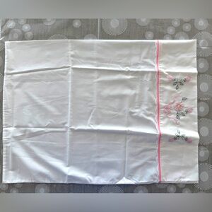 Vintage custom pink floral embroidered pillowcase 26x19